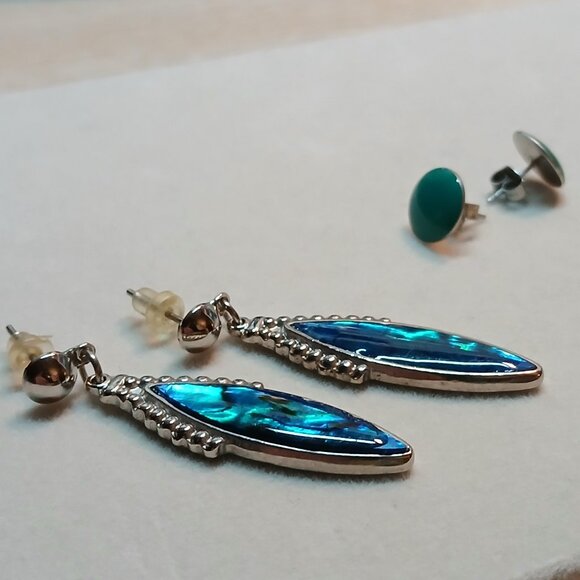 Two Pair Vintage Costume Silver Tone Faux BlueGreen Turquoise Stud Earrings #29W - Picture 2 of 11